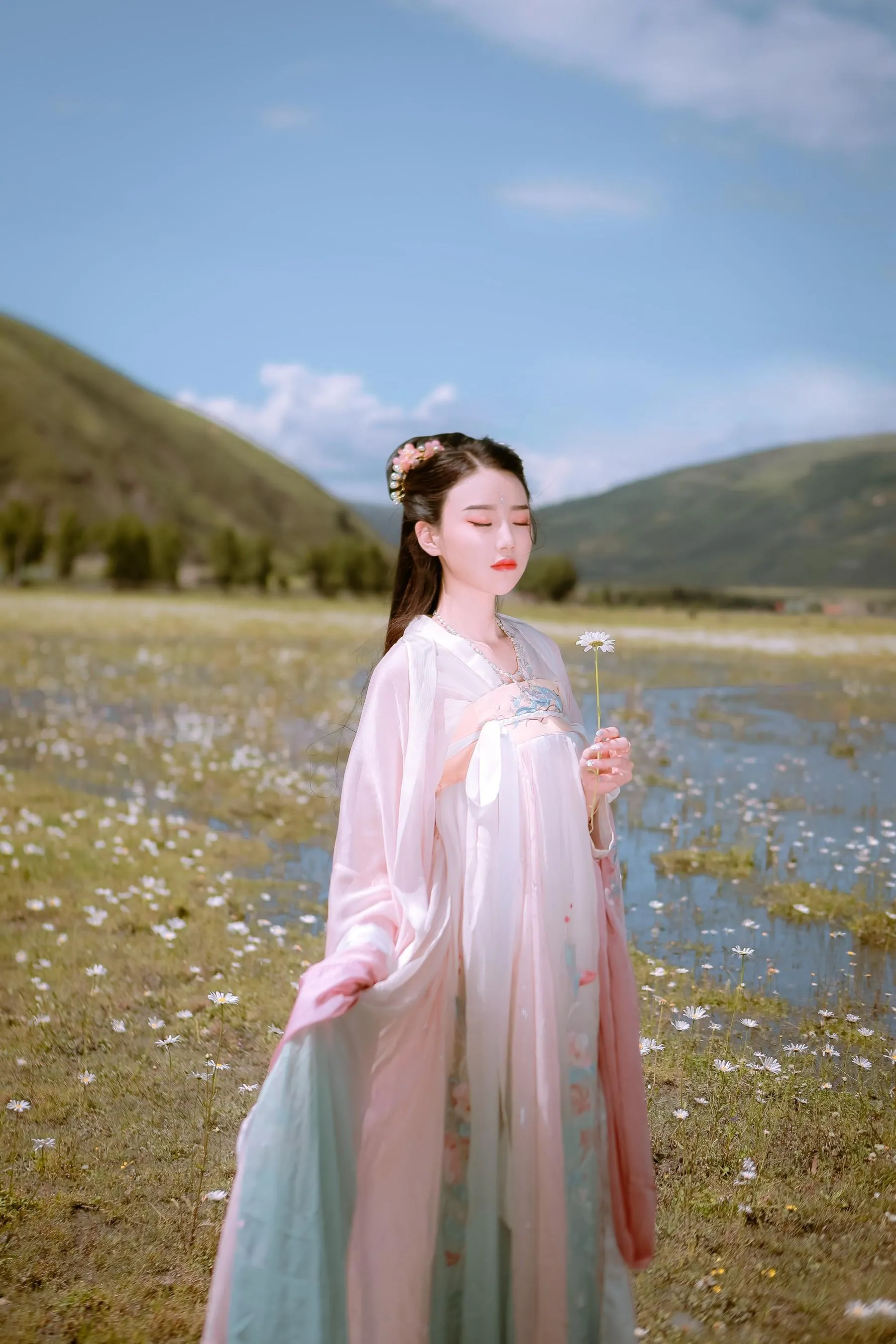 [YITUYU艺图语]2022.02.03 踏青 婷婷 [22P]插图8